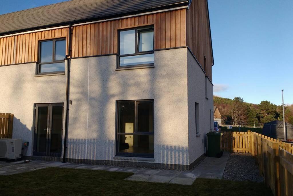 Asgard House - Modern Cosy House In The Cairngorms Villa Grantown-on-Spey Esterno foto